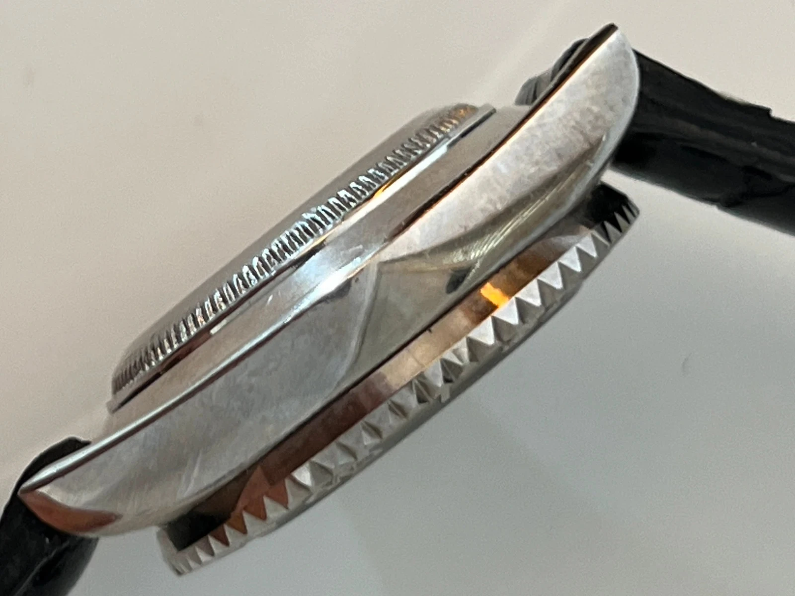 Relógio DOGMA Diver 28 mm NOS | Aço Inoxidável | Pulseira de Couro Autêntica | Unisexo – photo 5